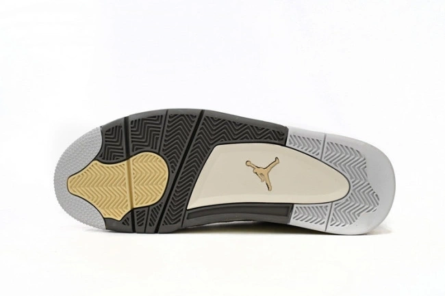 Kick Theory DV3742-021 Jordan Craft Retro SE Photon Dust 4 0727